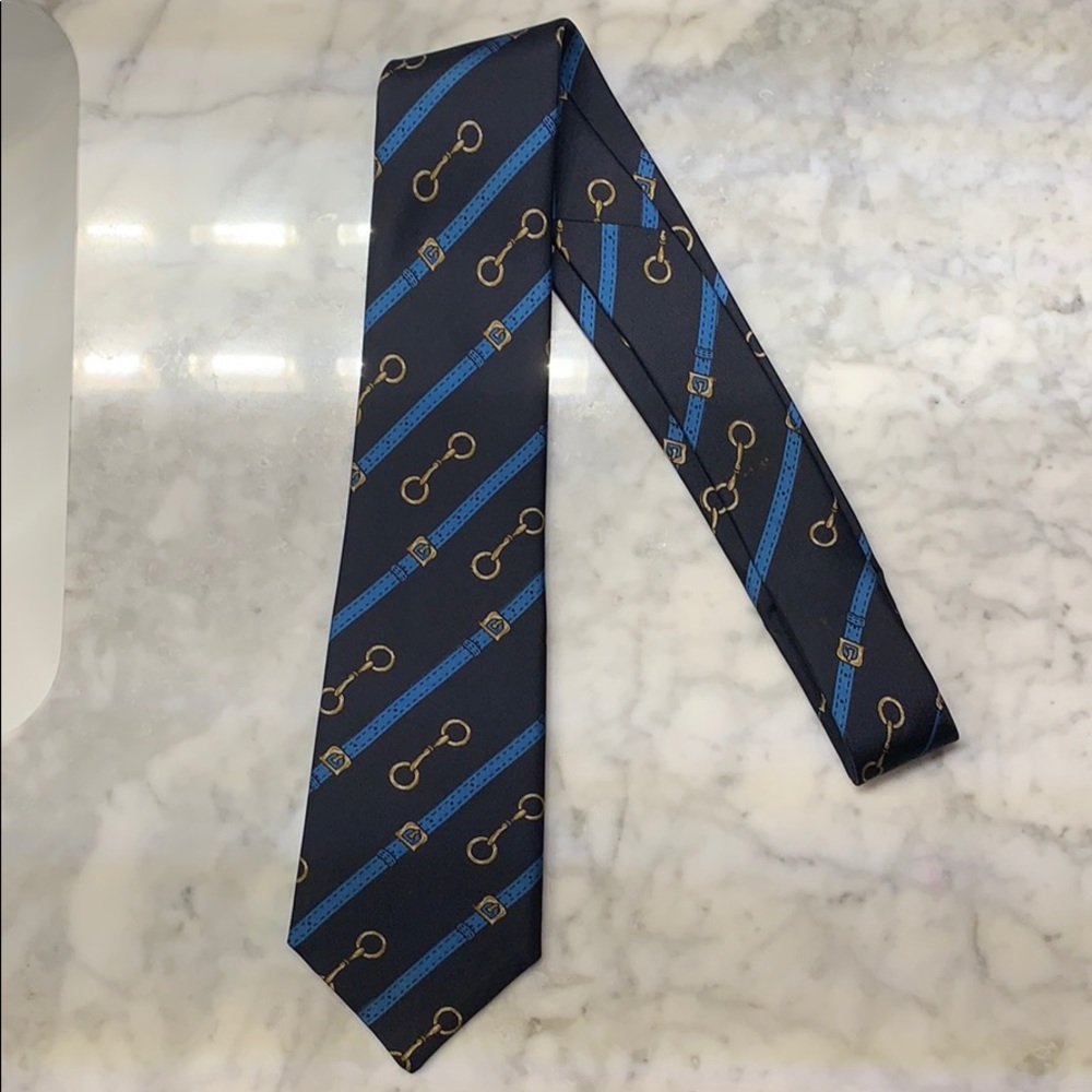 Celine tie